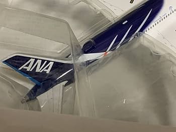 1/200 全日空商事 ANA B787-8 NH20053 飛行機模型]全日空商事 ANA B787-8 JA825A 1/200 - YouTube